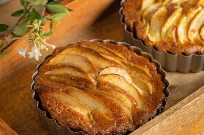 torta di mele chetogenica